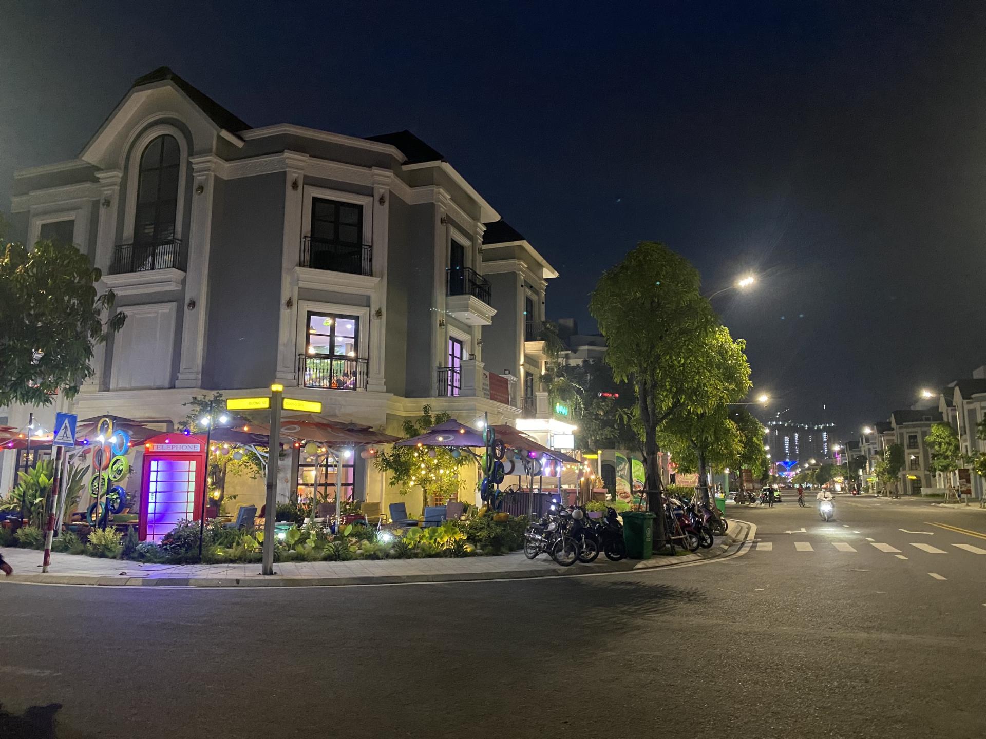 Góc phố kinh doanh